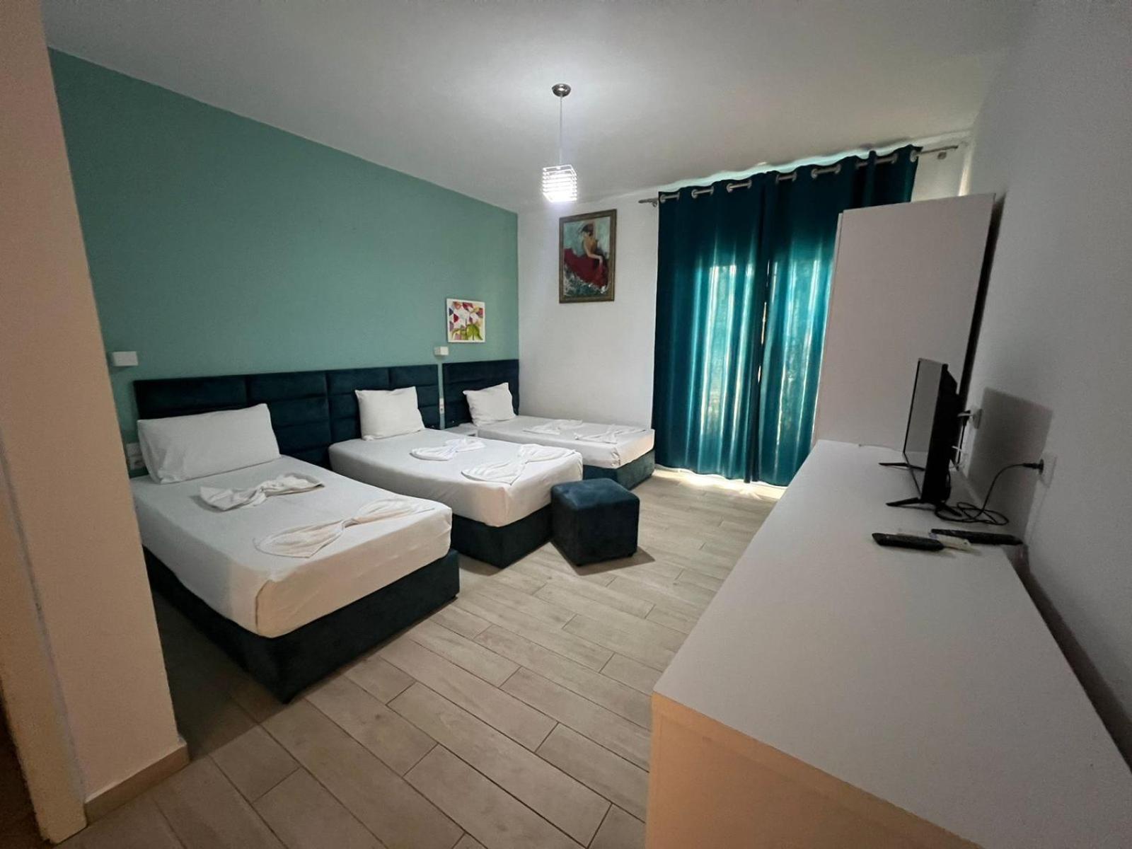 La Luna Hotel Ksamil Dış mekan fotoğraf
