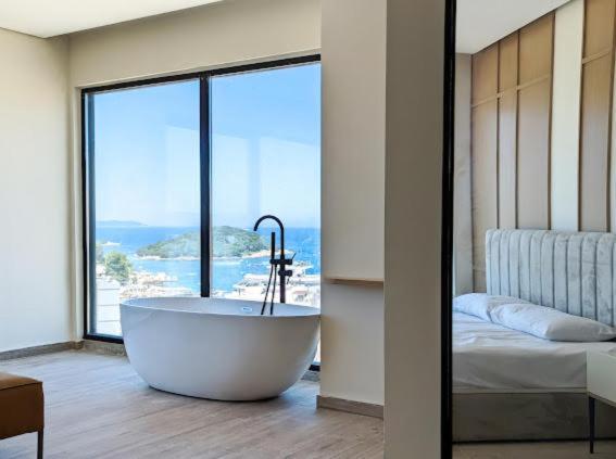 La Luna Hotel Ksamil Dış mekan fotoğraf
