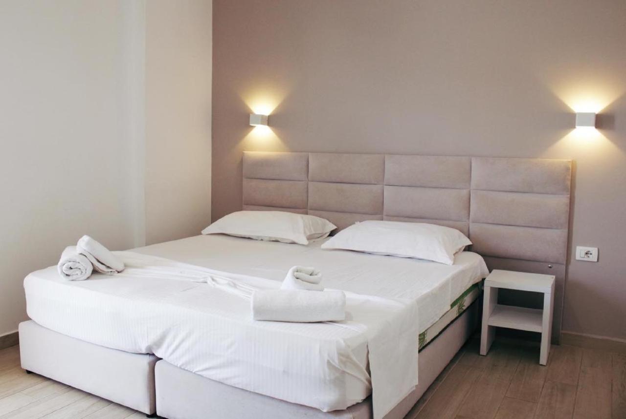 La Luna Hotel Ksamil Dış mekan fotoğraf