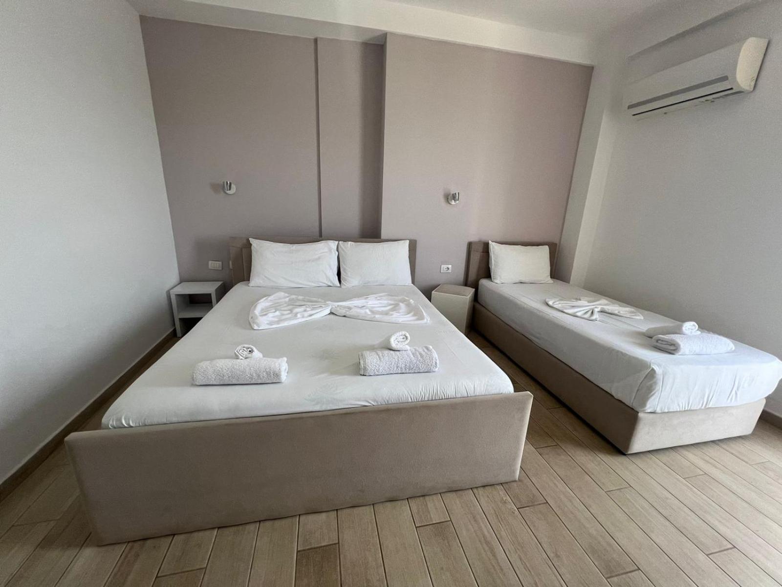 La Luna Hotel Ksamil Dış mekan fotoğraf
