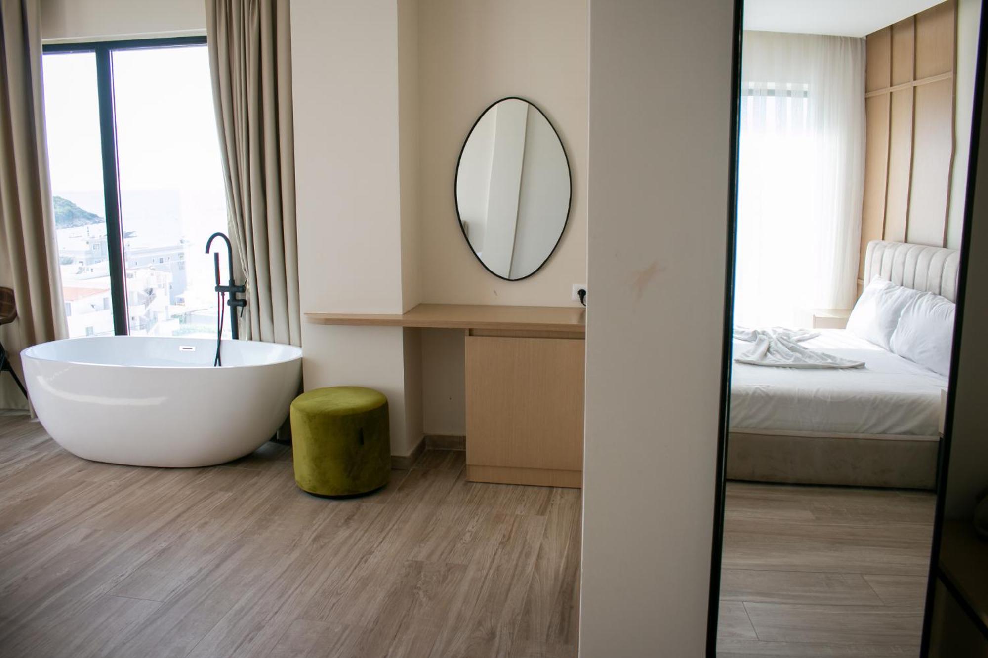 La Luna Hotel Ksamil Dış mekan fotoğraf