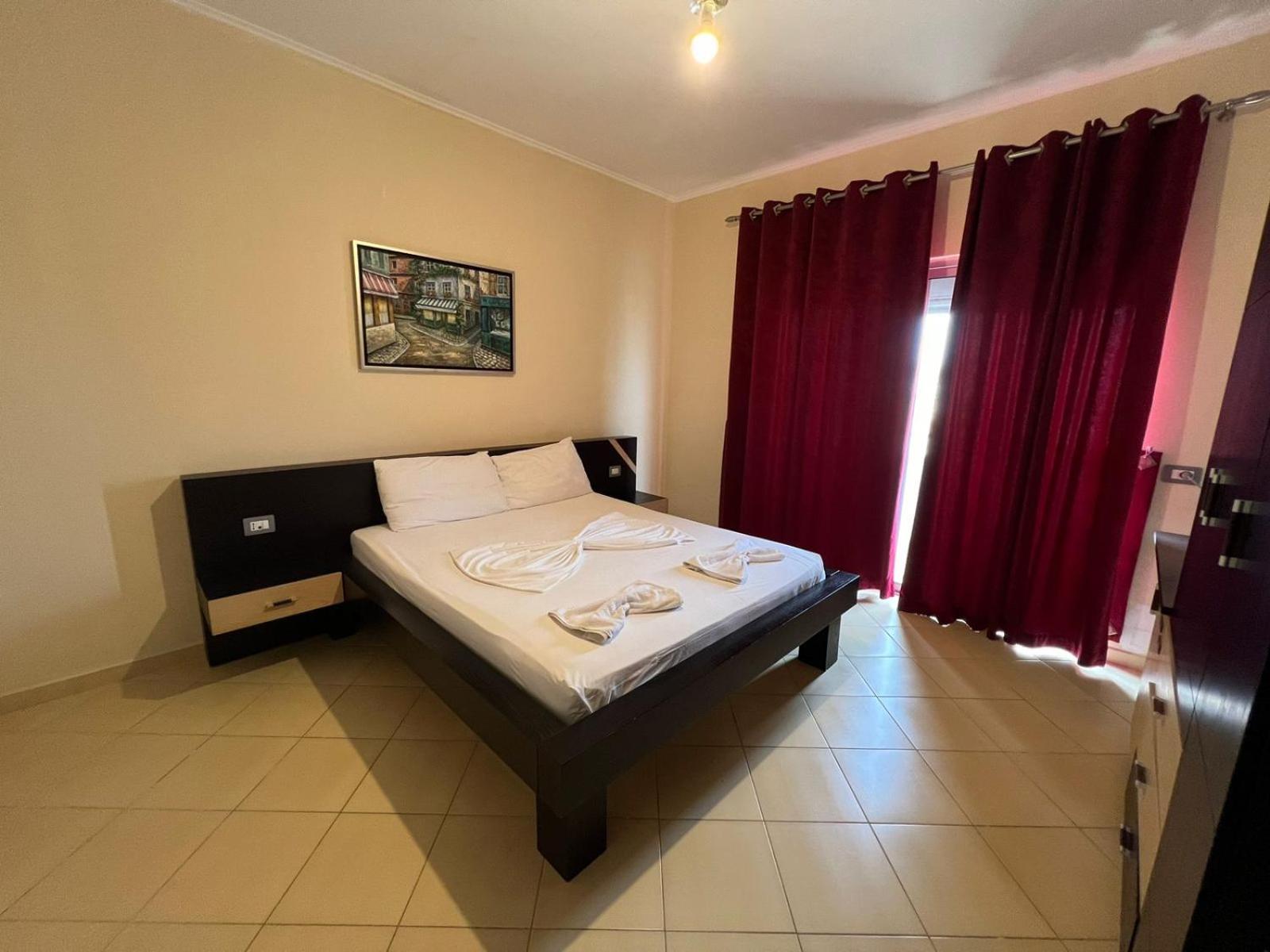 La Luna Hotel Ksamil Dış mekan fotoğraf