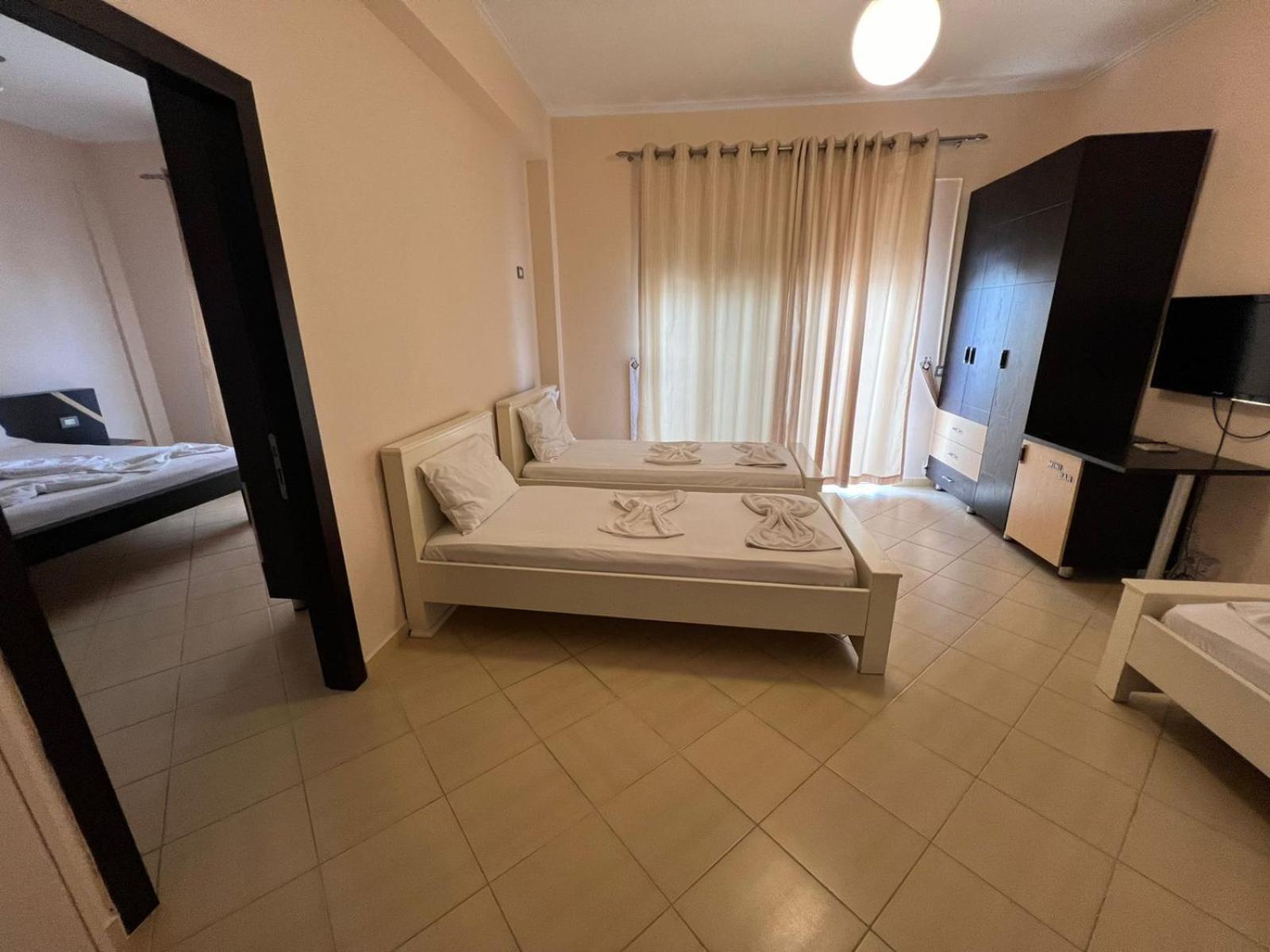 La Luna Hotel Ksamil Dış mekan fotoğraf